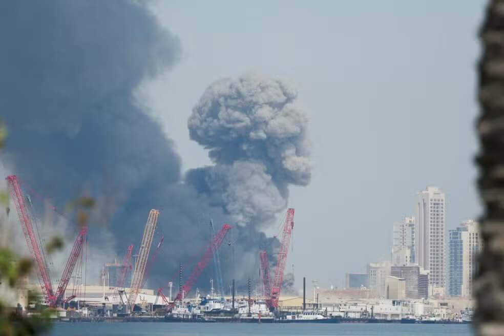 Israel anuncia ataque contra o Irã; grandes explosões ouvidas em Teerã