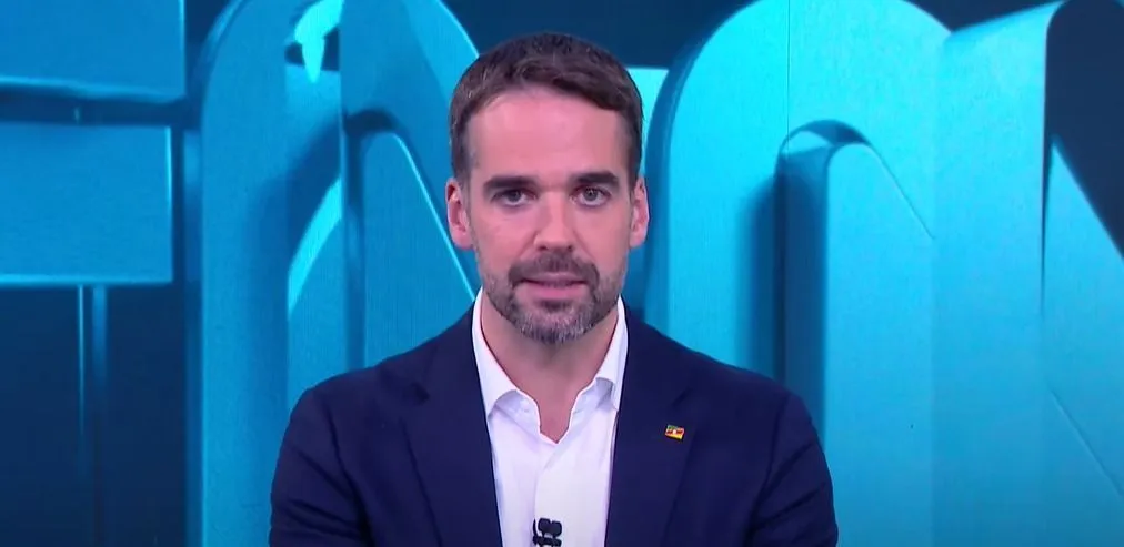 Com a decisão do PSD, aumenta a percepção de que as eleições de 2026 podem repetir um cenário semelhante ao dos últimos pleitos, marcado pela forte polarização.