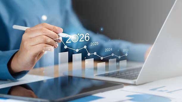 A presença da tecnologia intensificou ainda mais as mudanças no mercado de trabalho 2026. Mesmo em áreas consideradas tradicionais, o uso de ferramentas digitais se tornou obrigatório.