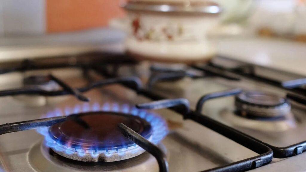 Pesquisa do Procon Pelotas em abril aponta alta expressiva no botijão P13.