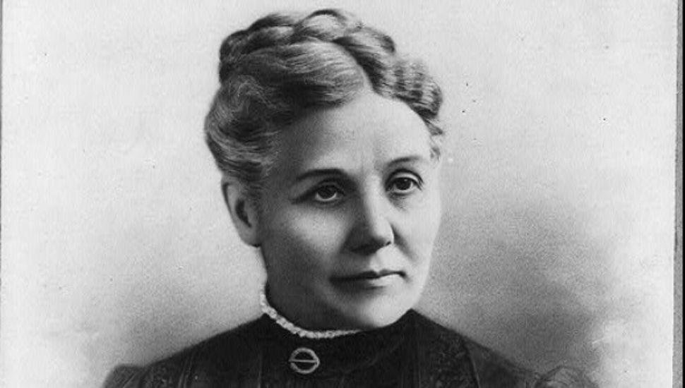 Anna Jarvis nasceu nos Estados Unidos, no século 19, e tinha uma relação muito forte com sua mãe, Ann Reeves Jarvis. 
