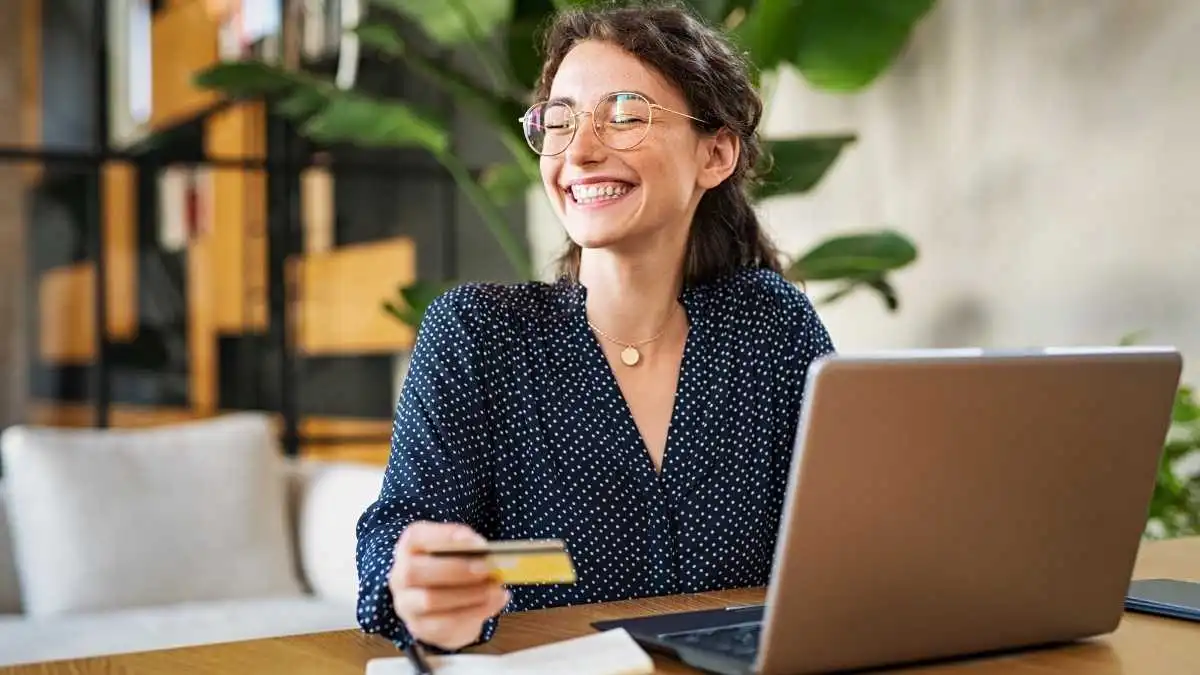 Cartão de crédito: Como Usar sem se endividar