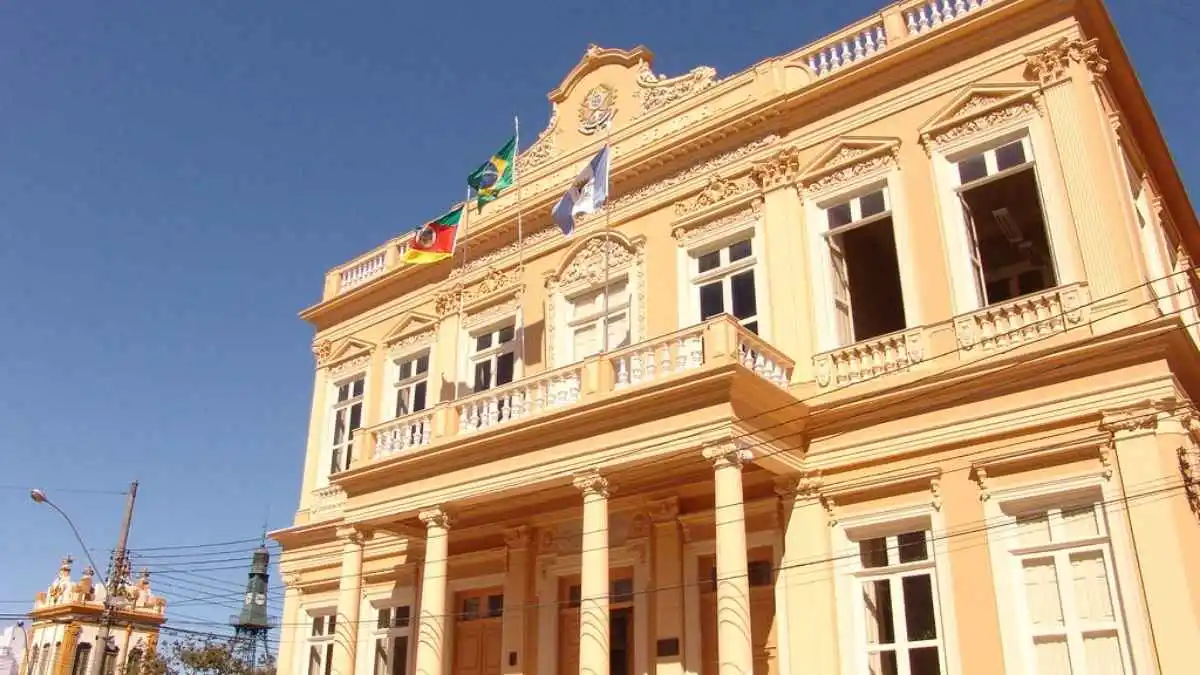 Concurso Pelotas 2026 avança e mira segundo semestre