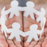 Entenda o que é a Lei Orgânica da Assistência Social (LOAS), quais direitos ela garante, quem pode receber benefícios e como solicitar atendimento.